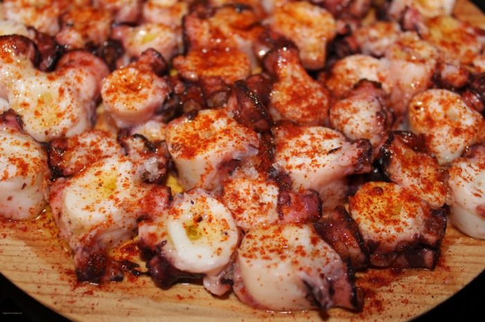 How to cook galician style octopus