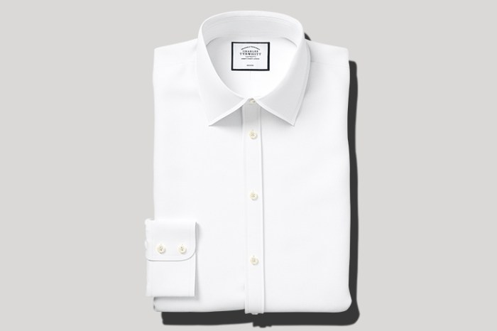 Non wrinkle dress shirts for men