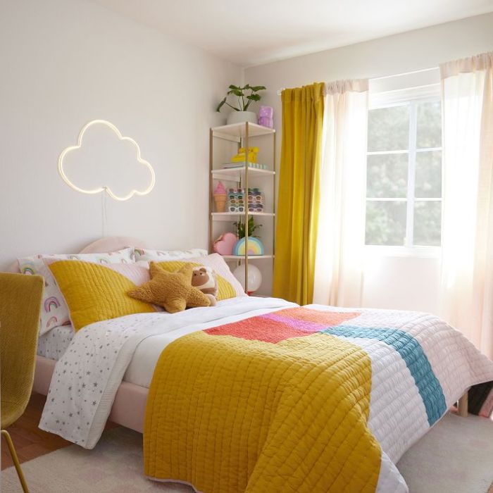 How to make cloud room decor