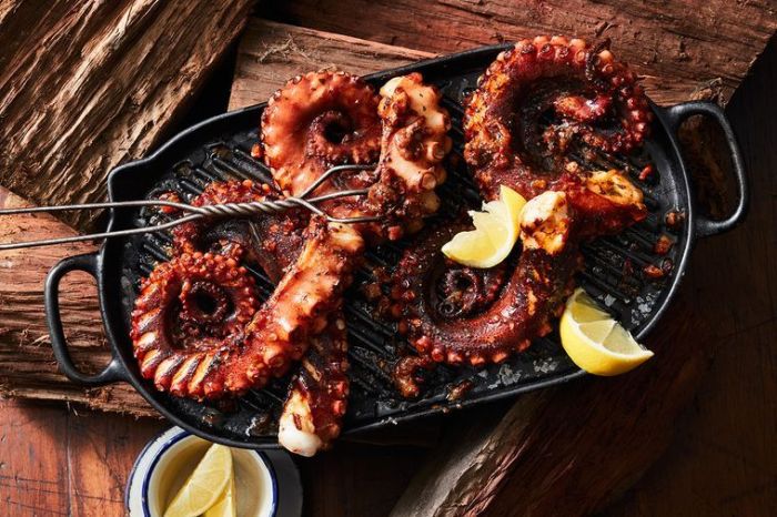 How to cook octopus tentacles greek style